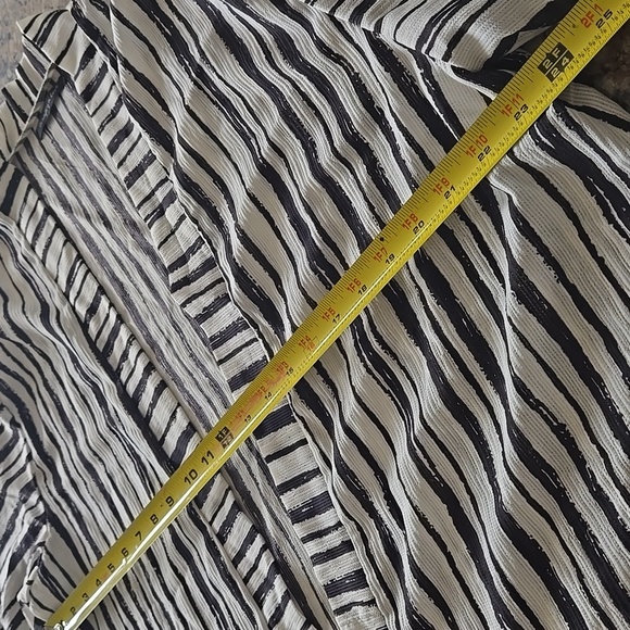 Anthropologie Do Everything in Love Black and White Striped Kimono Cardigan Wrap - Picture 9 of 9